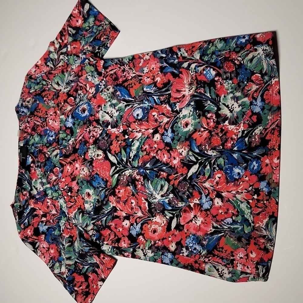 Tahari Floral Square Neck top Size XS